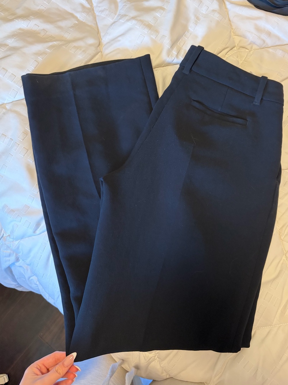 Aritzia low rise effortless pants